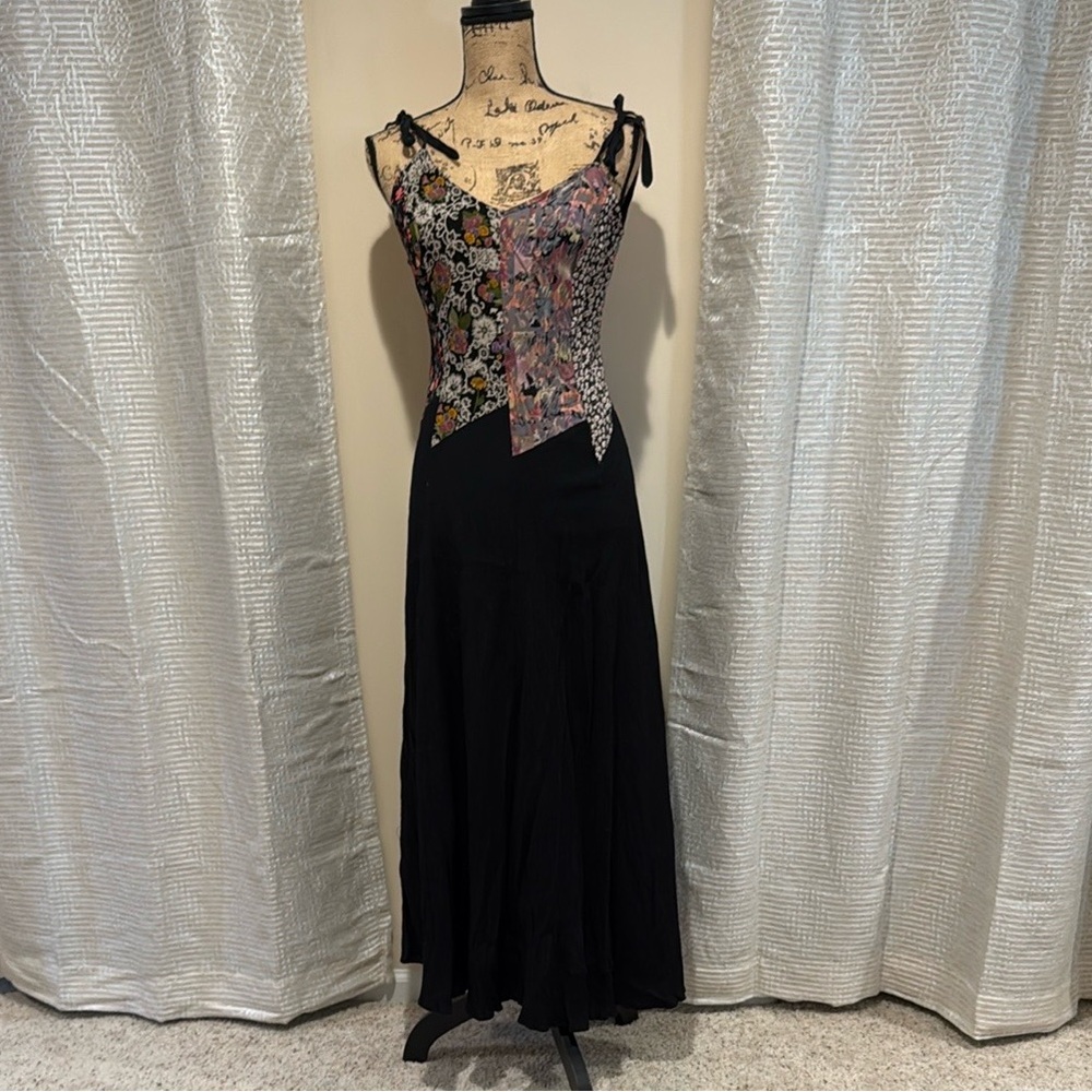 Dress floral and Black